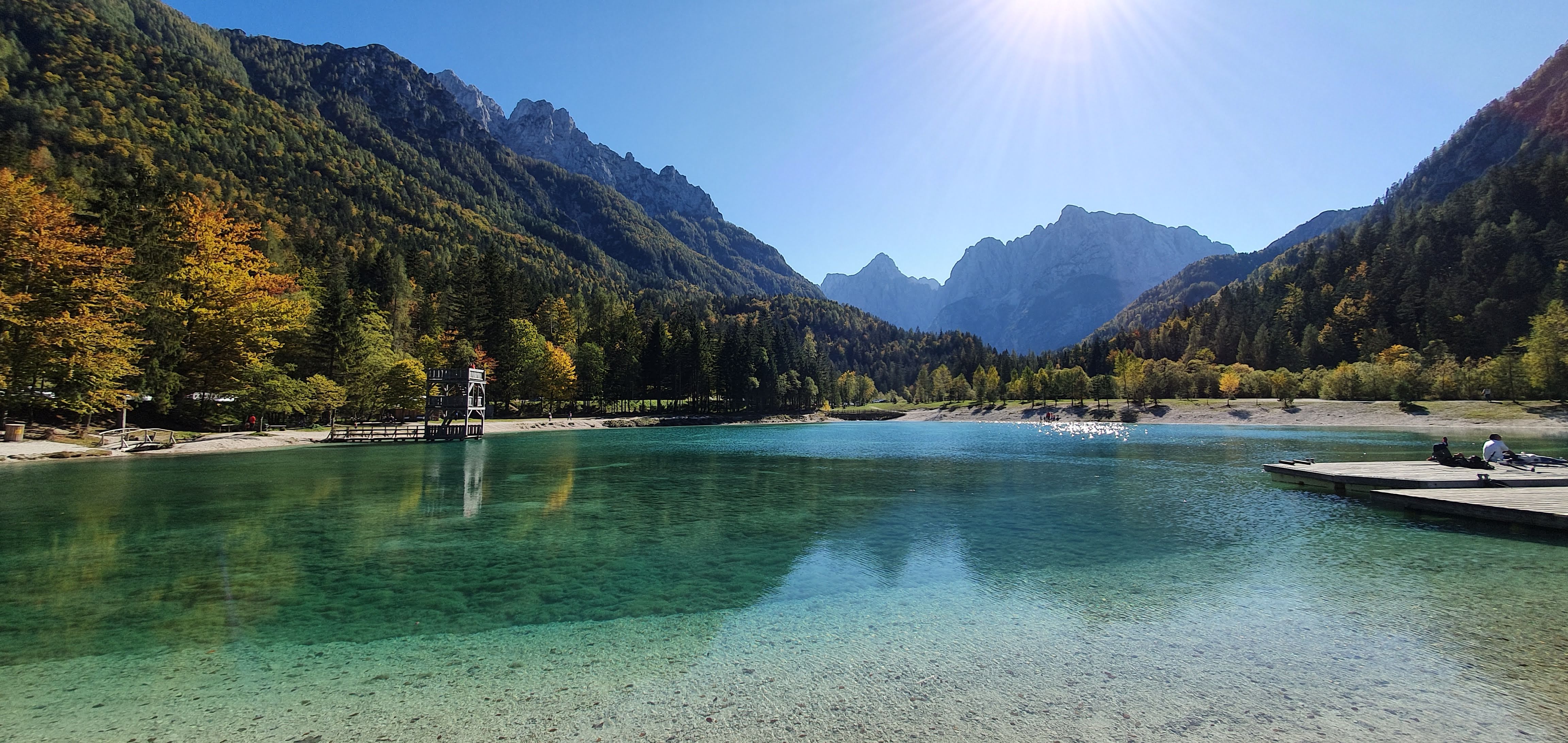 Lake Jasna in autumn